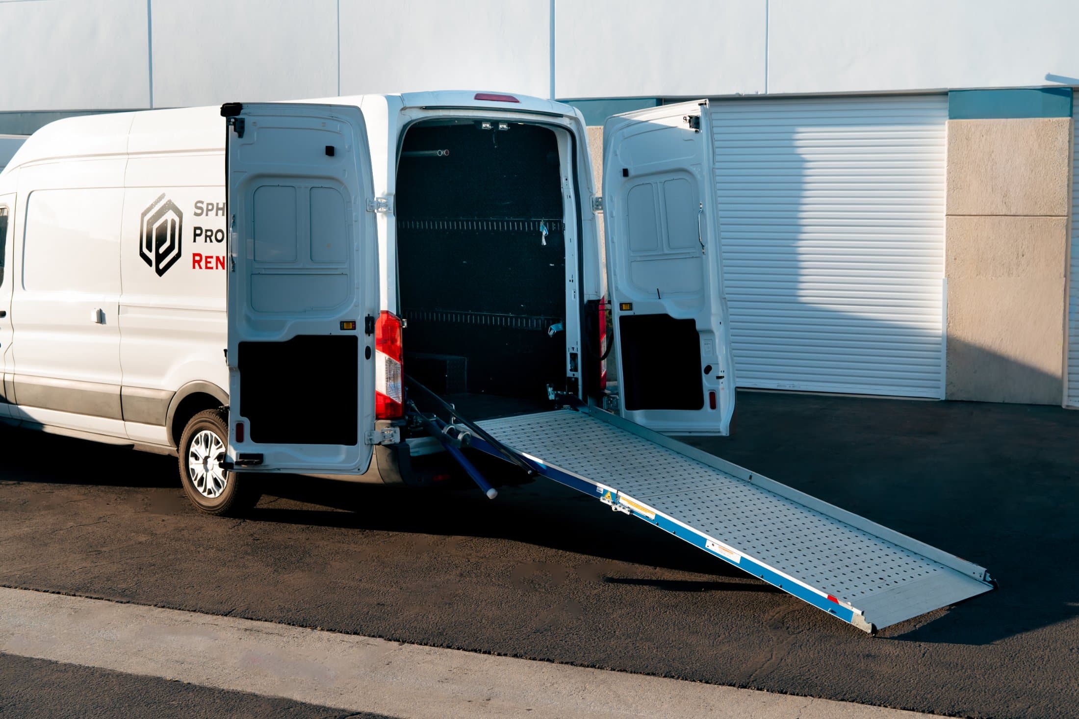 Ford Transit 250 High Roof EXT — White