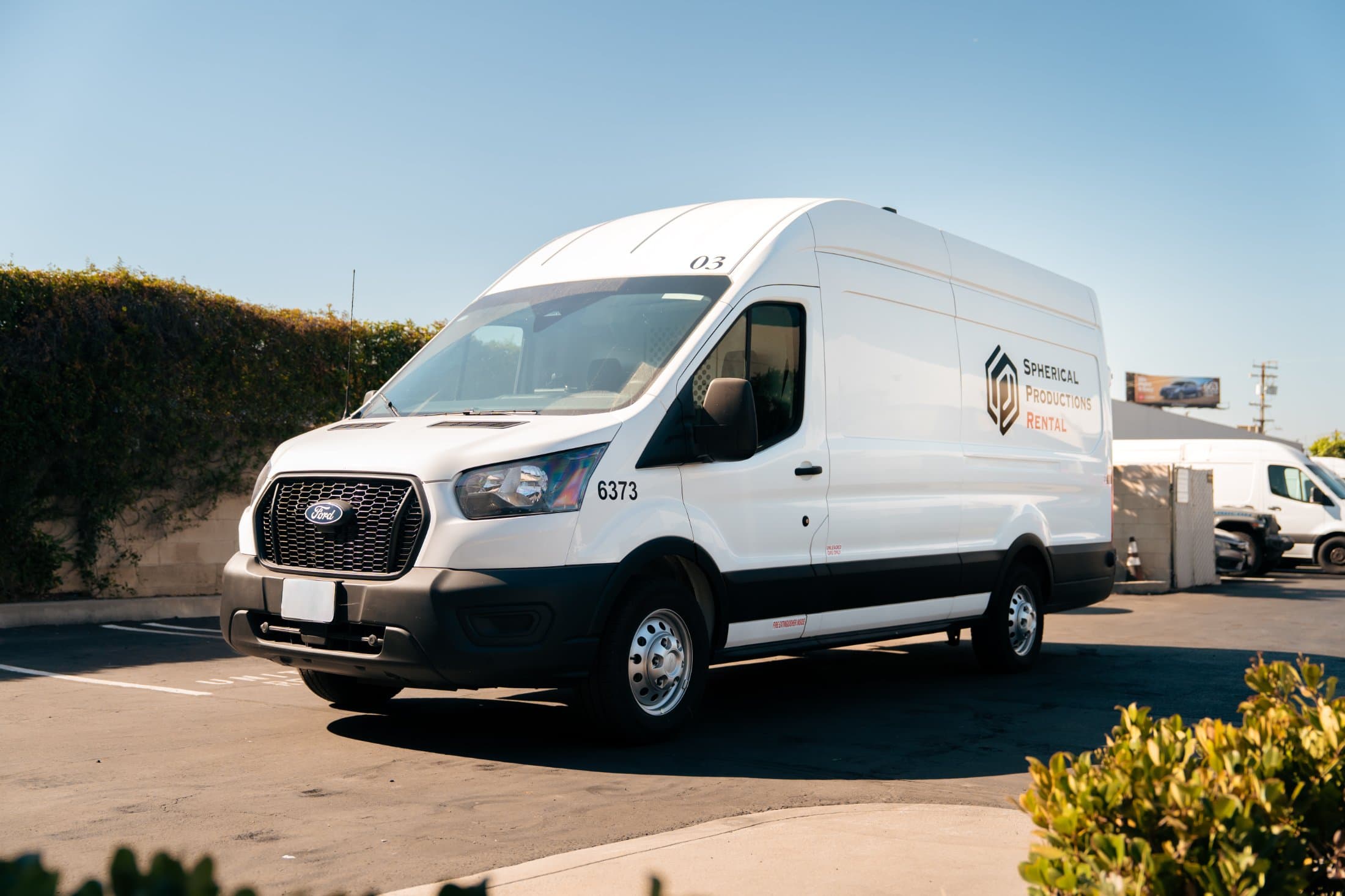 Ford Transit 350 High Roof EXT — White